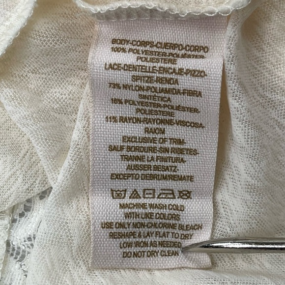 Free People Shirt Womens Small Ivory Cream Lace Blouse Short Cap‎ Sleeves - Picture 8 of 9